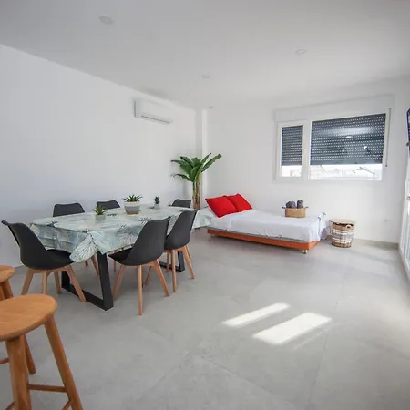 Terraza Soleada - Parking Gratis - Cerca Centro Granada